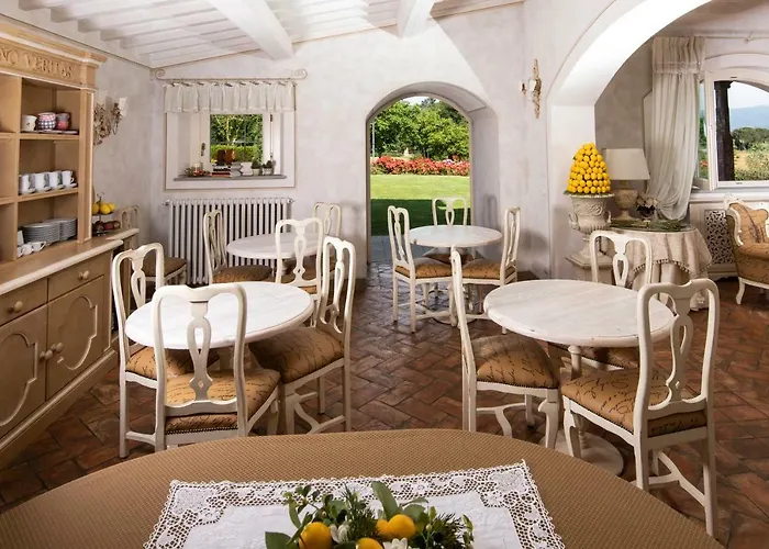 Podere Sant'angelo 农家乐 比别纳